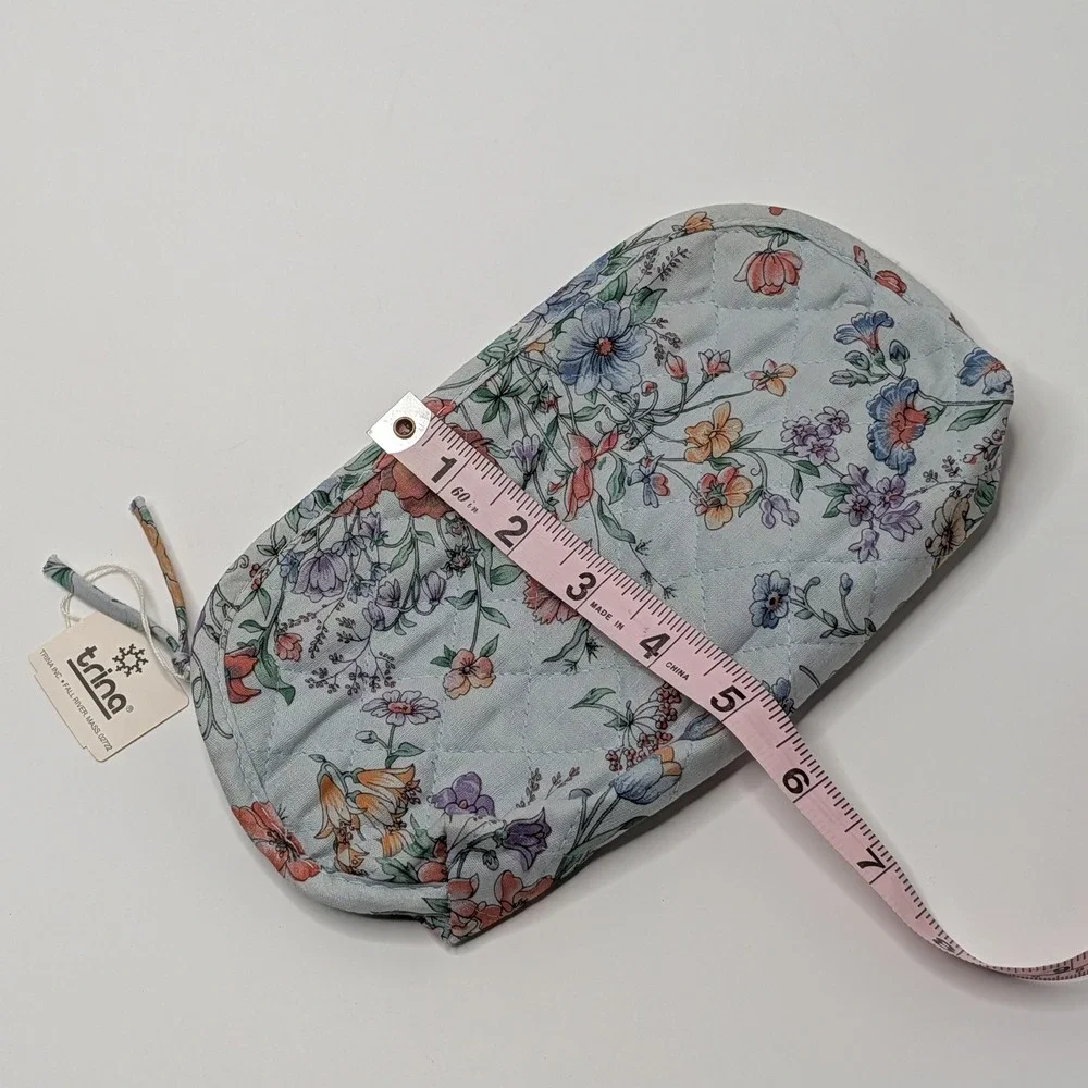 Vintage Trina Turk Floral Quilted Case Pouch NWT Blue Zip Makeup Travel Bag